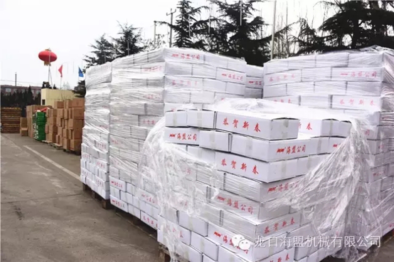 金雞獻(xiàn)禮，海盟員工發(fā)年貨啦！